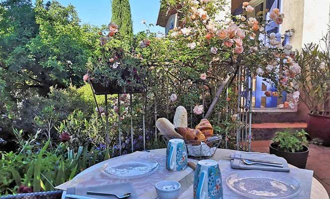 Hôtel Clos des Iris - Diaporama - Petit déjeuner